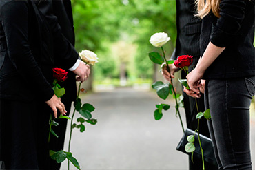 ¿Por qué usar color negro en un funeral?