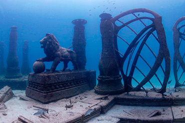 Conoce el Cementerio Submarino Neptune Memorial Reef